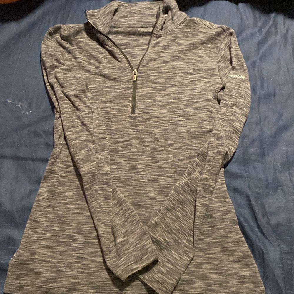 Columbia athletic shirt